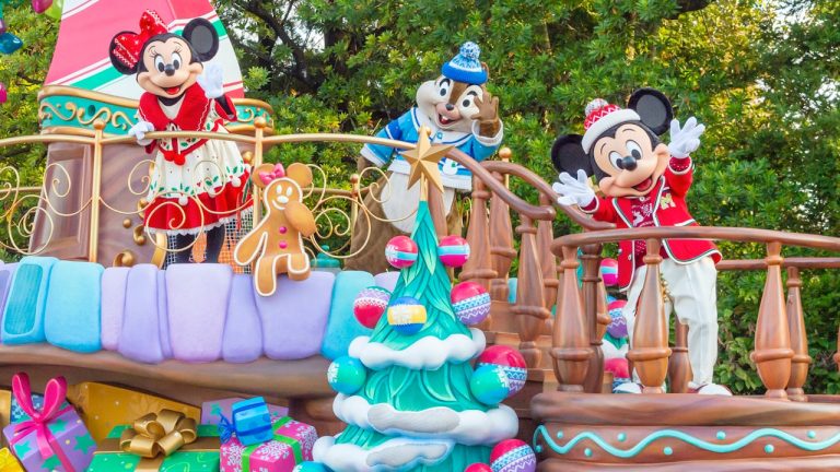 ‘Disney Christmas’ at Tokyo Disney Resort