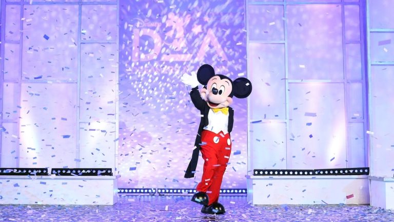 Walt Disney World Celebrates Disney Dreamers Academy Class of 2023 with Surprise Good Morning America and Times Square Announcement blog header