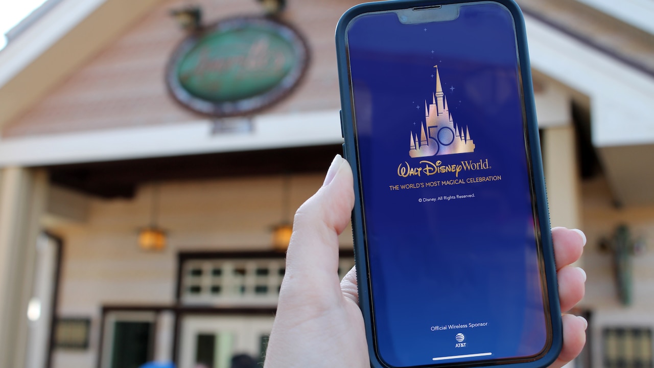 New Mobile Order Locations at Disney Springs Added to My Disney Experience App blog header