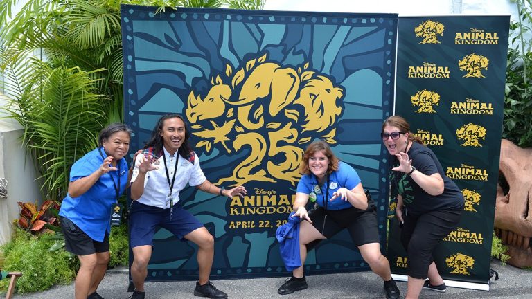 5 Distinctly Disney Ways Cast are Celebrating 25 Years of Disney’s Animal Kingdom blog header