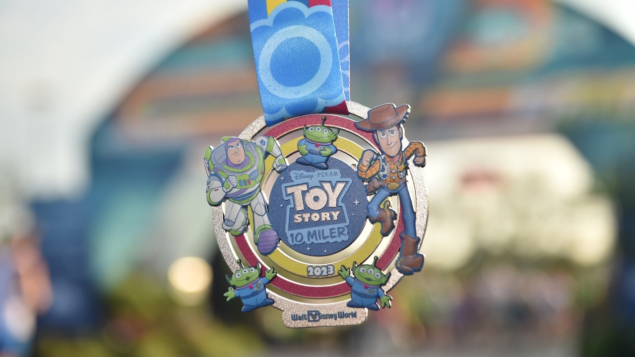 Athletes Had a ‘Ball’ Celebrating Pixar During the 2023 runDisney Springtime Surprise Weekend! blog header