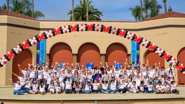 Disney VoluntEARS Beautify Anaheim Parks to Mark 40 Years of Giving Back  blog header