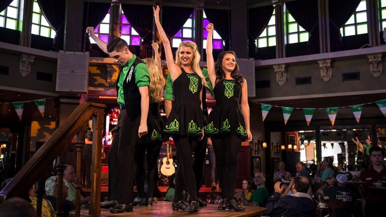 5 Reasons to Join Raglan Road’s Biggest Irish Party at Disney Springs Sept 1-4 blog header