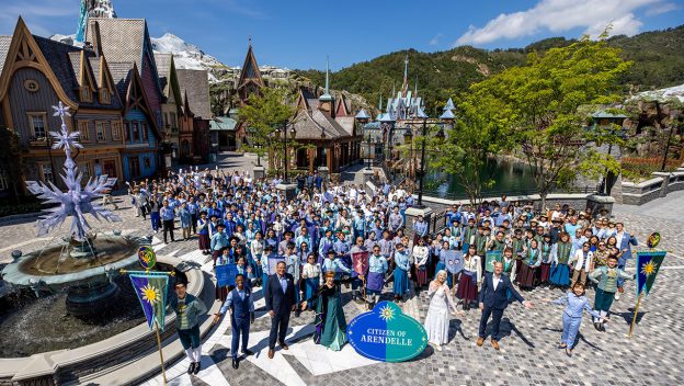 Cast Members Pose in World of Frozen Hong at Kong Disneyland