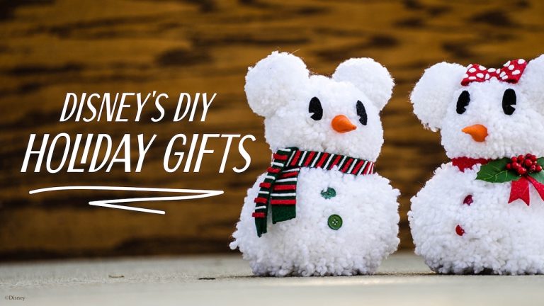 23 Swoon-Worthy Disney, Mickey Mouse DIY Gifts for the Holidays blog header