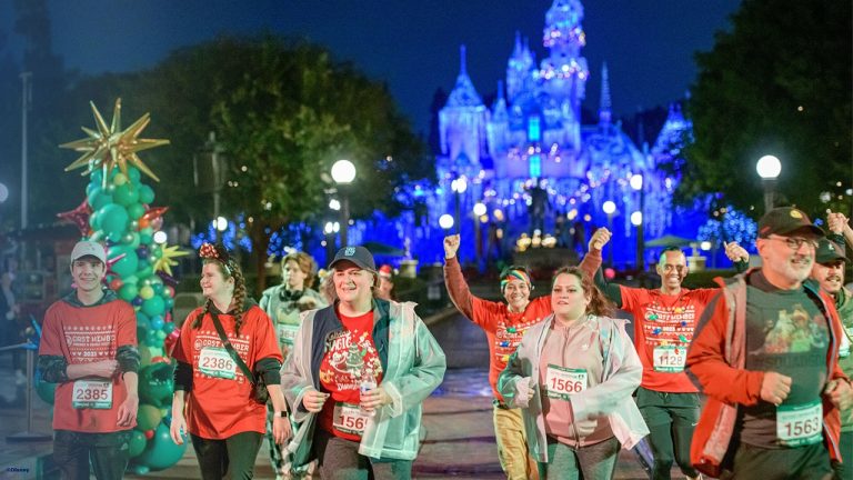 Disney’s Holiday 5K Inspires Wellness for Cast Across U.S. blog header