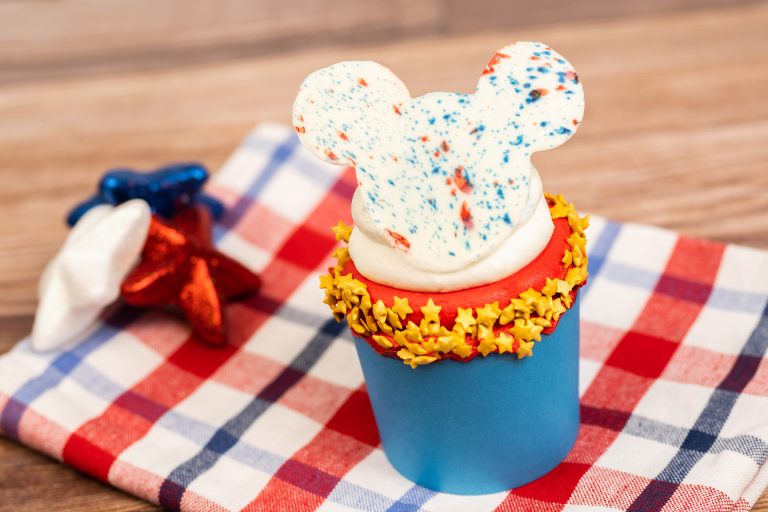 Red, White, And Yum – Full Foodie Guide To 2024 Fourth of July Treats And Beverages At Disney Parks