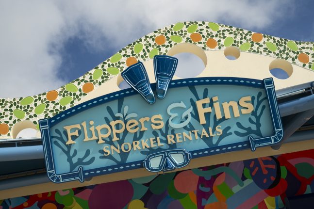 Disney Lookout Cay at Lighthouse Point Flippers & Fins Snorkel Rentals sign