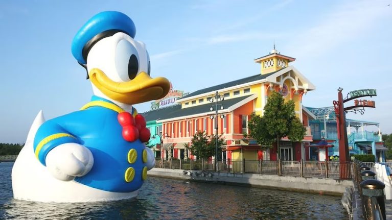 Donald Duck as a large water float