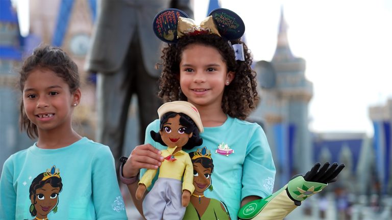 Walt Disney World Resort - Disney fan Elisa was gifted the first-ever bionic arm cover inspired by Disney’s Princess Tiana