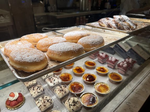 Stuffed beignets on a tray in EPCOT