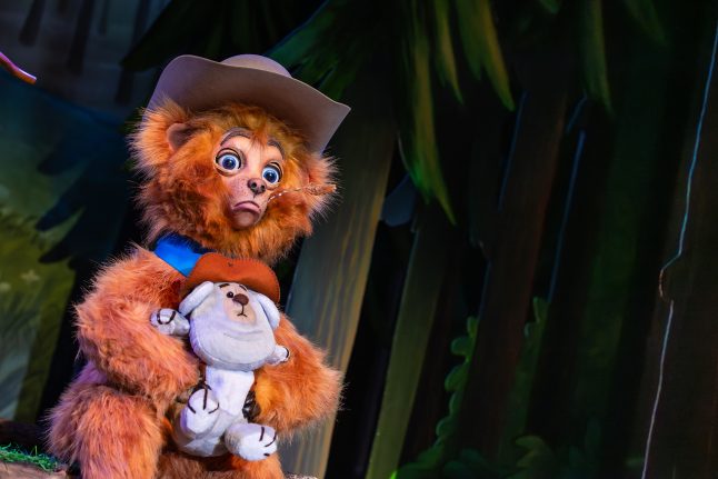 Oscar in Country Bear Musical Jamboree