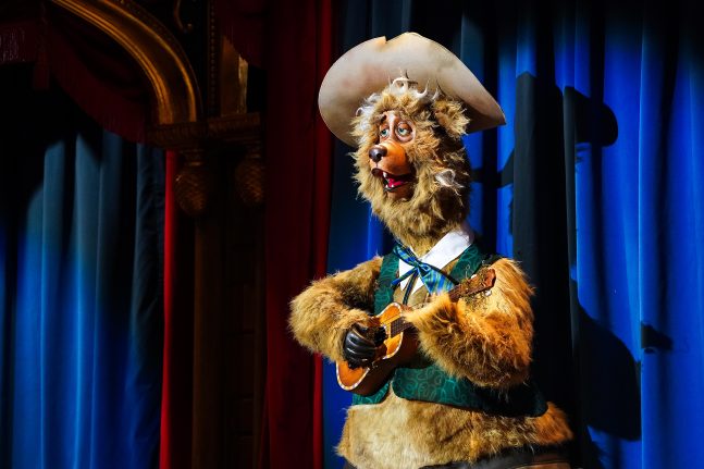 Terrence/Shaker in Country Bear Musical Jamboree