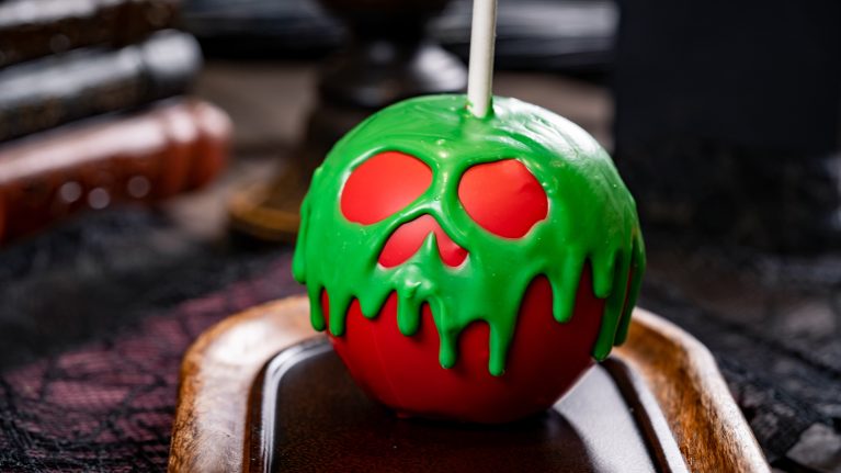 Skull Apple