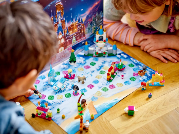  LEGO Disney Advent Calendar 2024