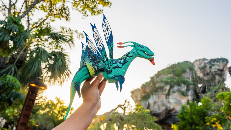 All-new interactive shoulder banshee at Pandora — The World of Avatar