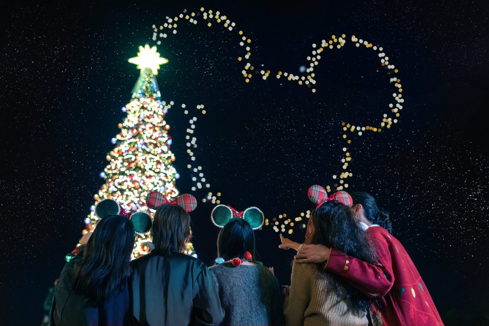 Hong Kong Disneyland Resort, Holidays 2024 - Kid-Friendly Holidays at Disney Parks