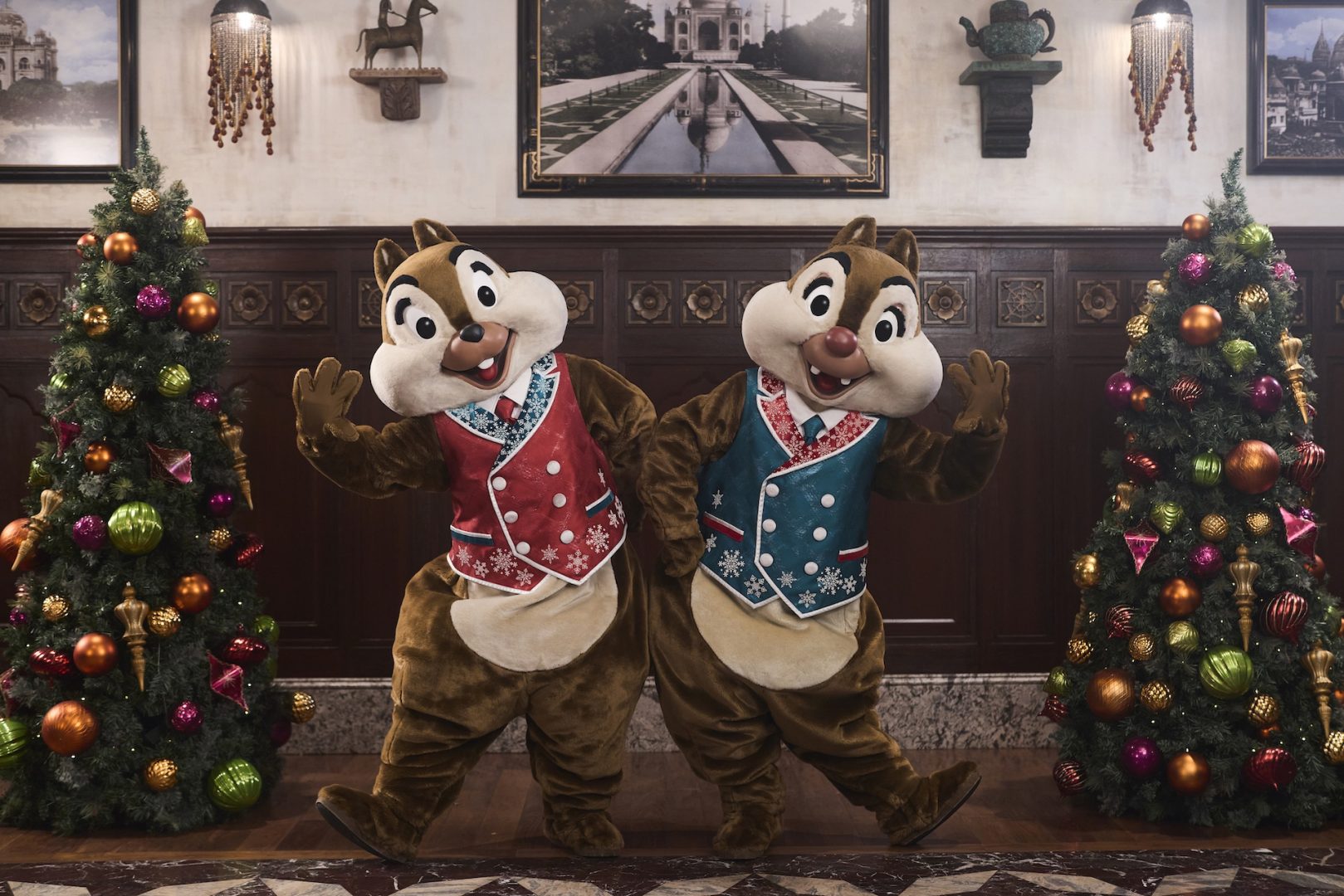 Hong Kong Disneyland Resort, Holidays 2024 - Kid-Friendly Holidays at Disney Parks