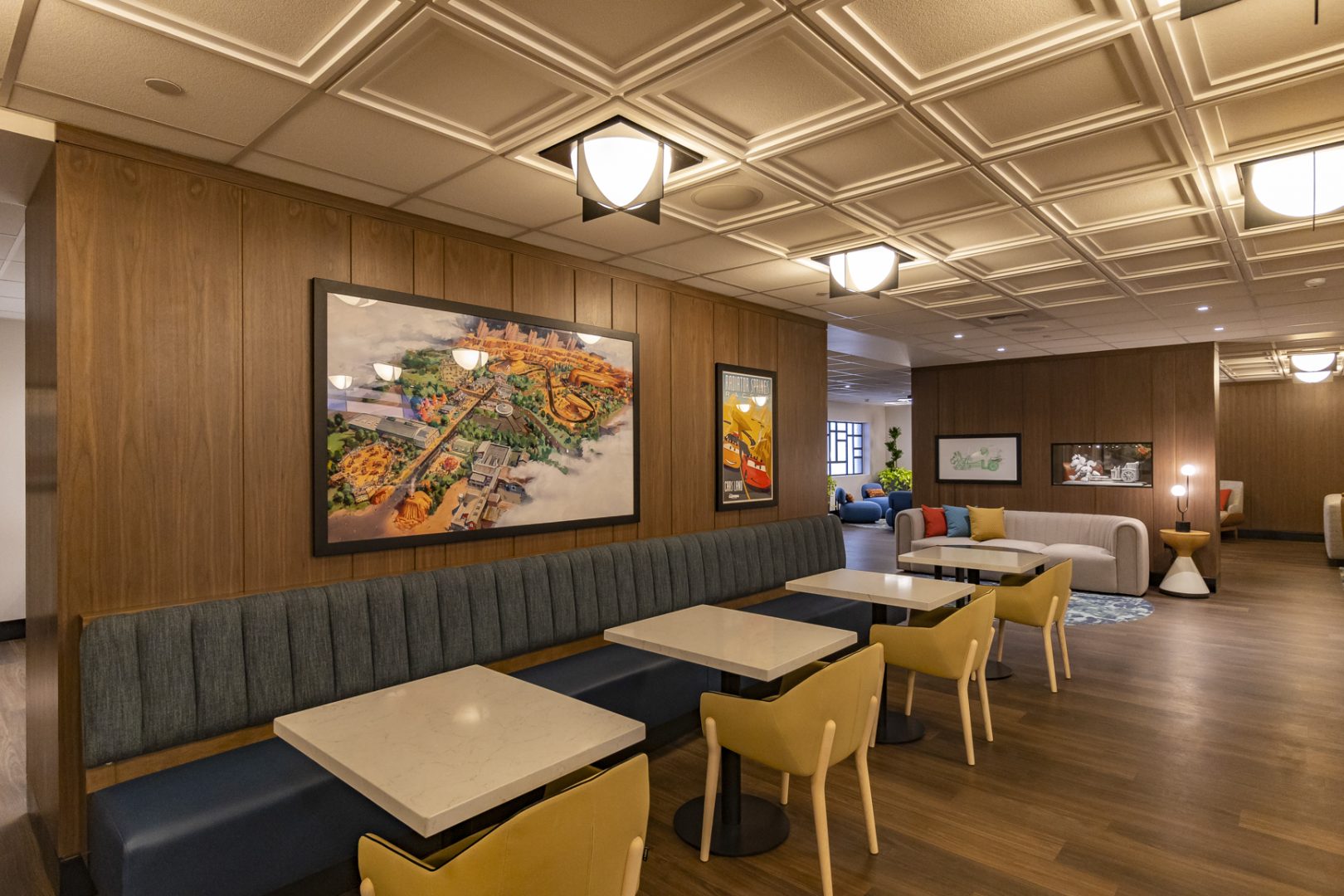 Creators Club concierge lounge, Pixar Place Hotel