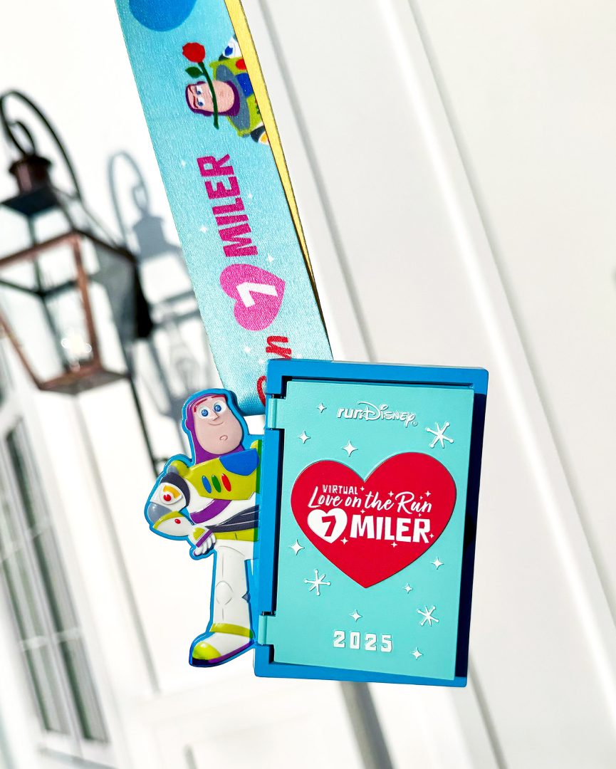 runDisney Virtual Love on the Run 14-Miler Medal: 7-Miler