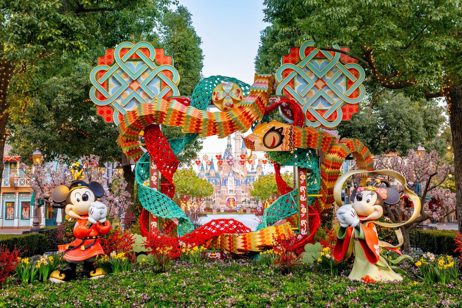 Chinese New Year at Shanghai Disney Resort, decor