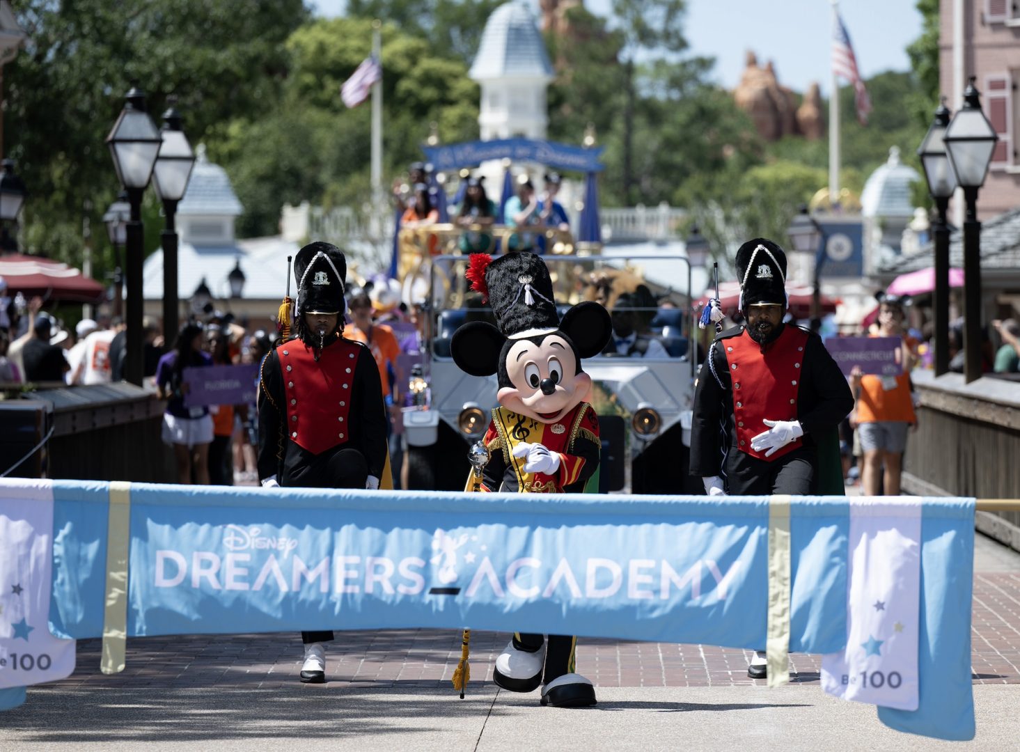 Disney Dreamer Academy students and Drum Major Mickey Mouse