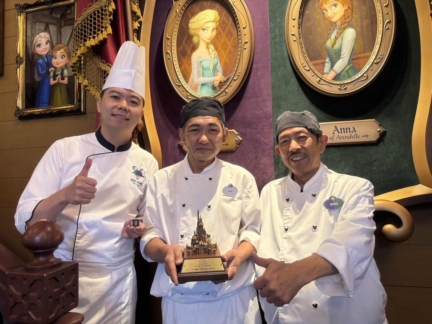 Cast members receive their awards at Hong Kong Disneyland Resort