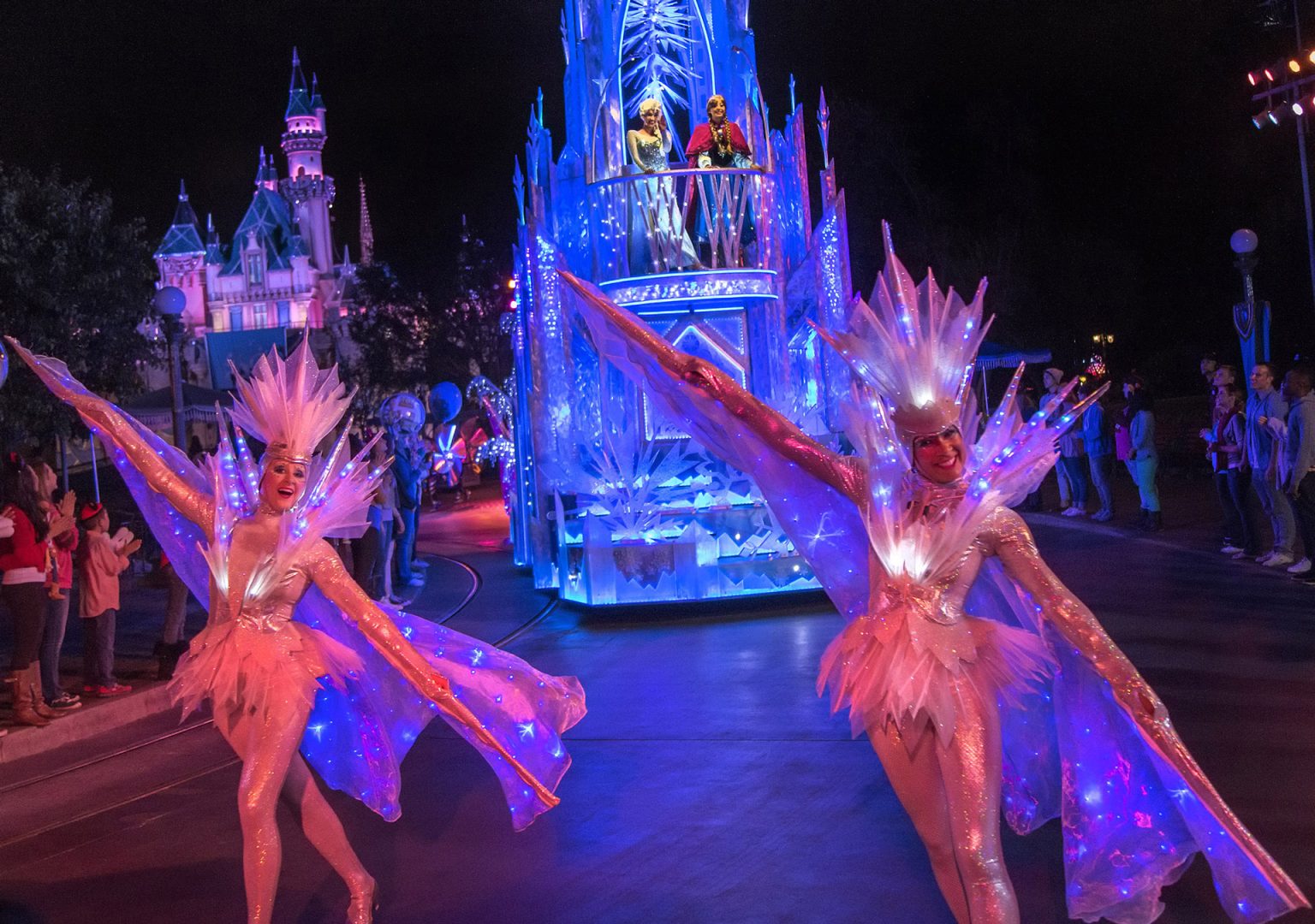 "Paint the Night" Parade, Disneyland Park