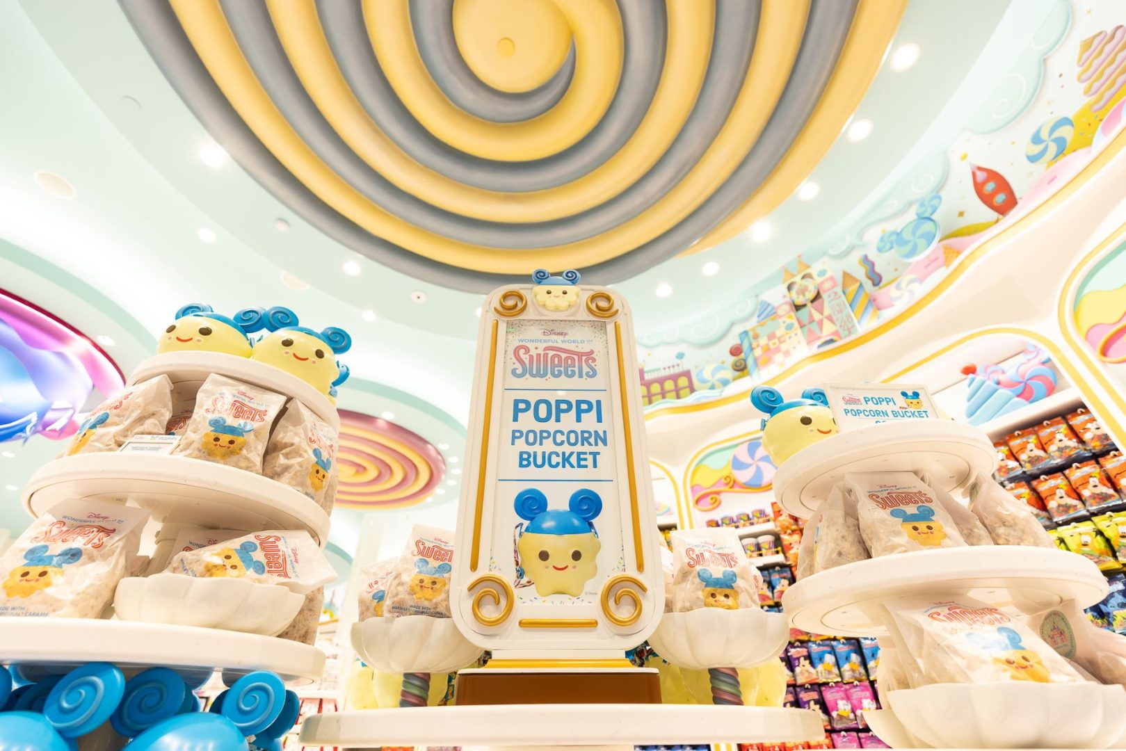 Disney Wonderful World of Sweets - Poppi the Popcorn Bucket (1)