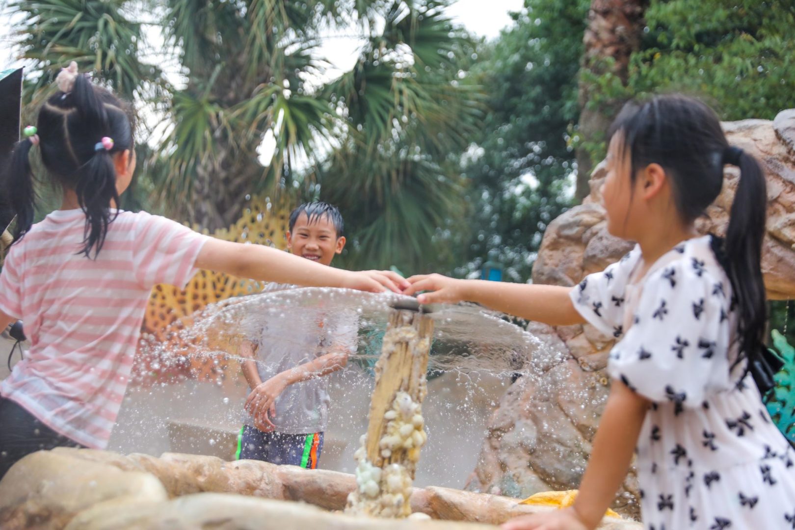 Summer Kicks Off at Shanghai Disney Resort