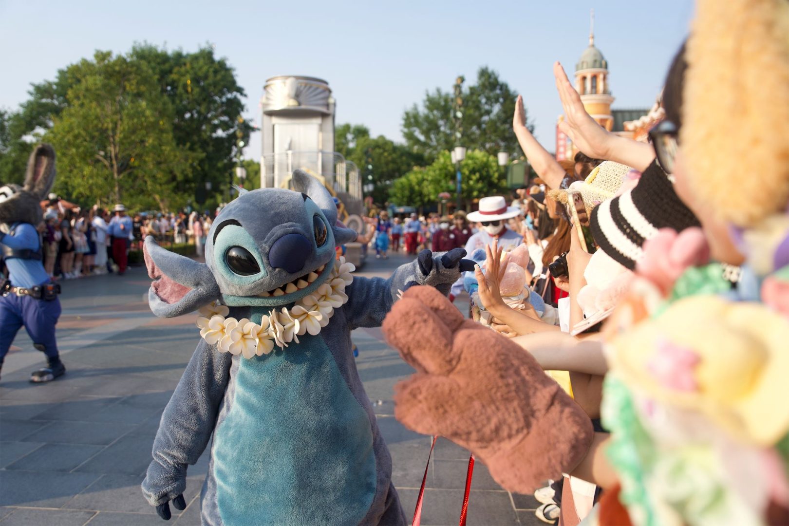 Summer Kicks Off at Shanghai Disney Resort