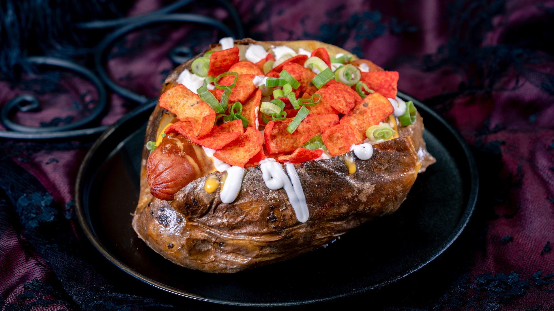 Chili Potato Dog