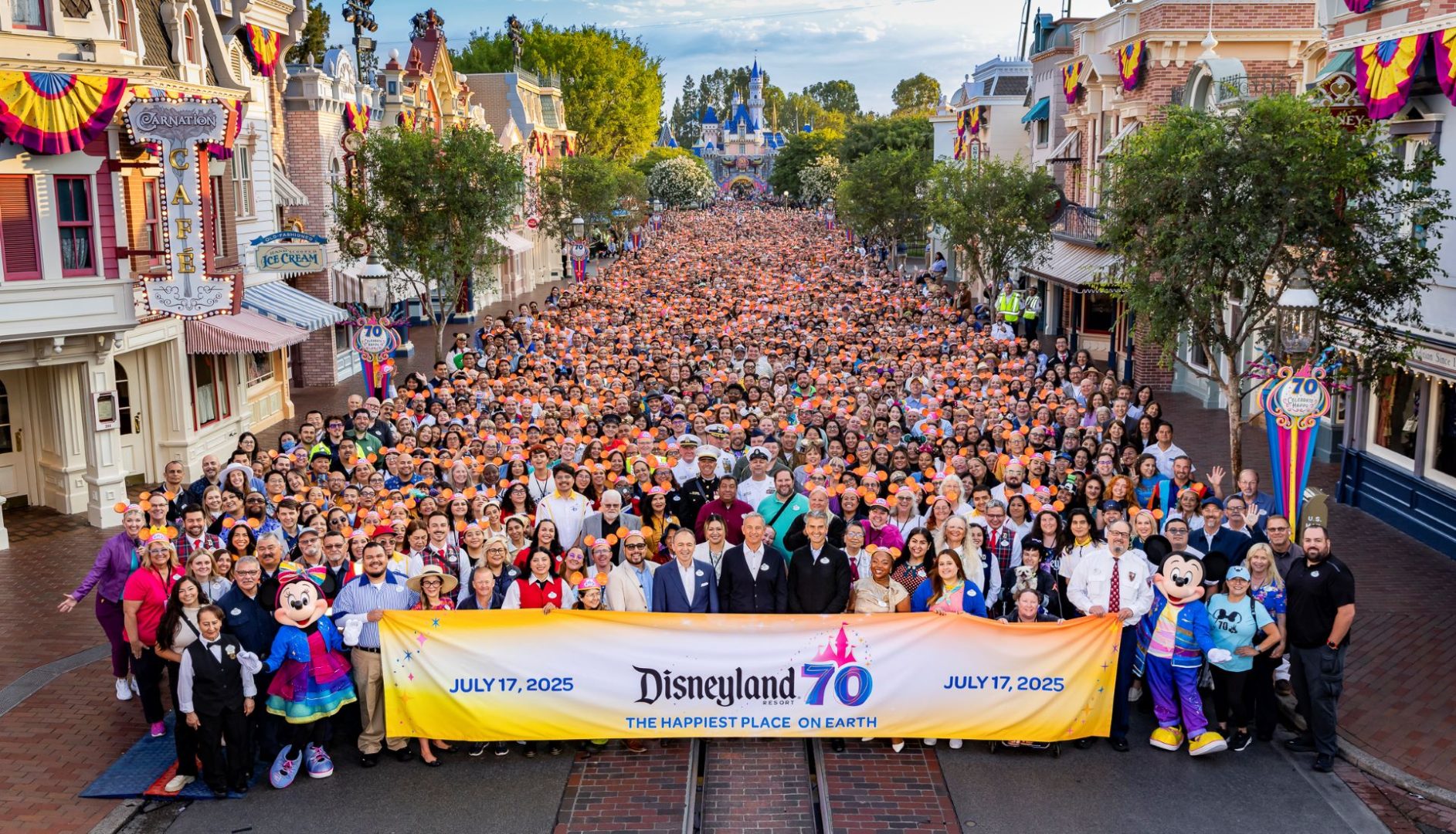 A Morning of Memories: Disneyland Cast Members Celebrate the 70th Anniversary