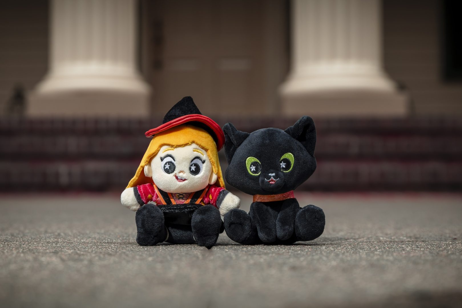 Disney New Plush Products Dani and Binx Hocus Pocus