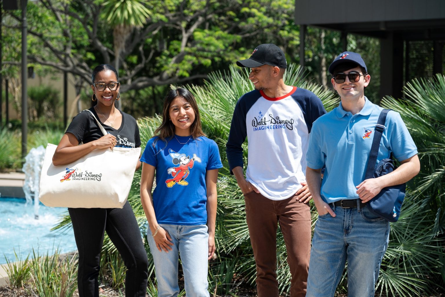 スピリットジャージ　d23 expo 限定 Mickey's of Glendale Destination D23 Collections Reveal