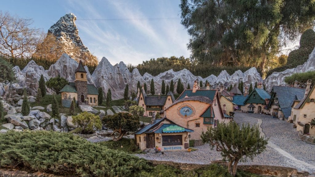 Storybook Land Canal Boats 2019