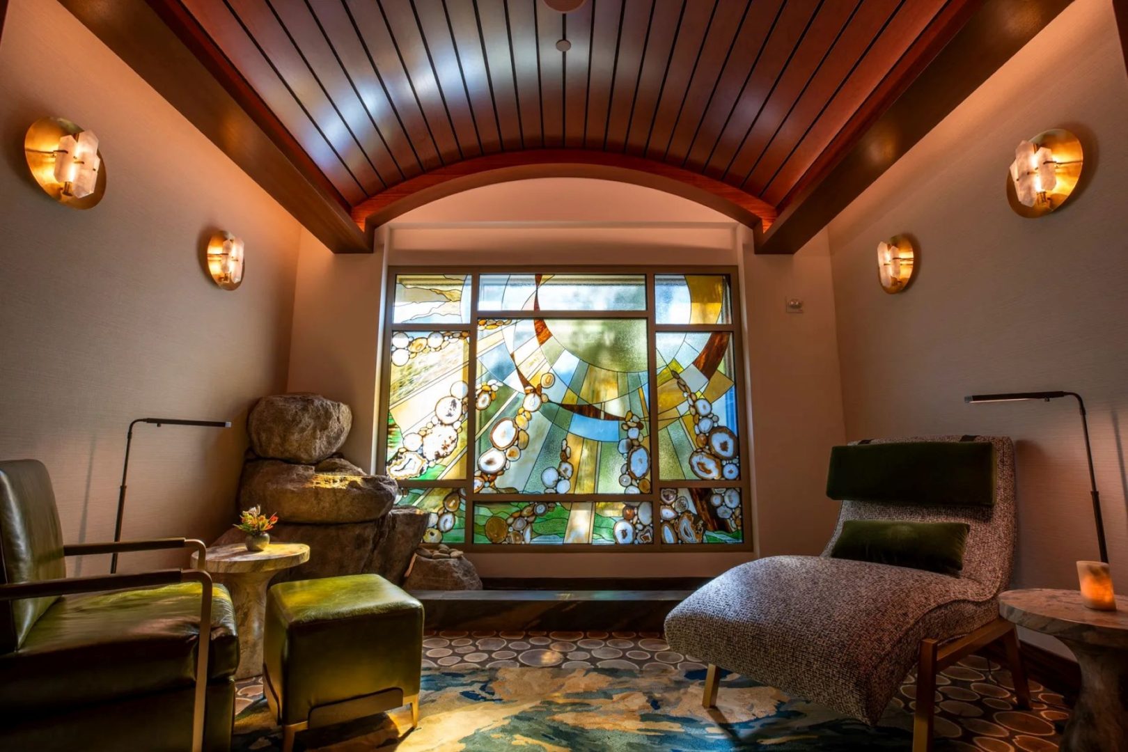 Tenaya Stone Spa Relaxation Lounge