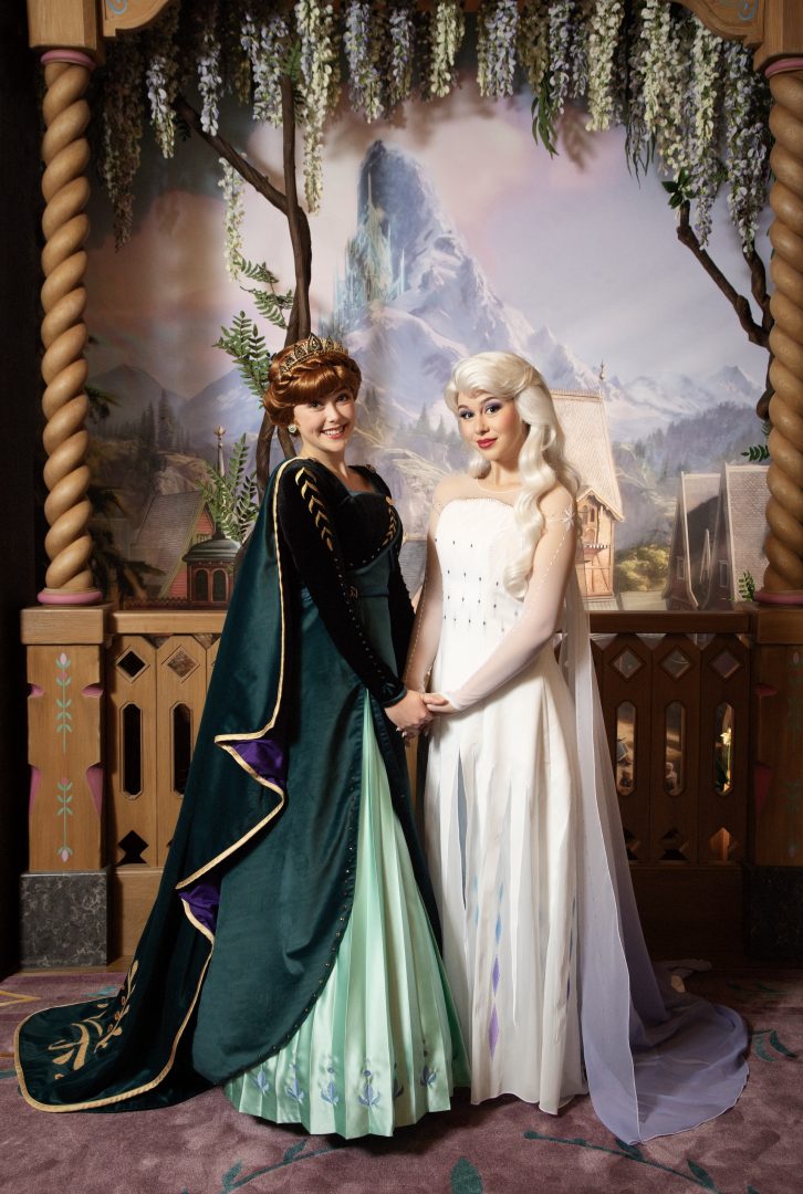 World of Frozen at Disneyland Paris Anna and Elsa