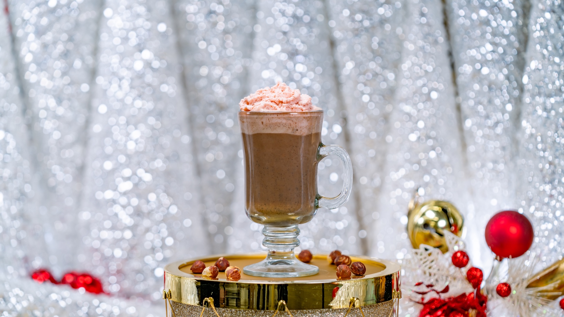 Cookies and Cream Hazelnut Hot Cocoa: Hot Cocoa by Joffrey’s with cookies and cream flavors, melted chocolate, hazelnut purée, and Irish cream syrup garnished with whipped cream (Non-alcoholic)