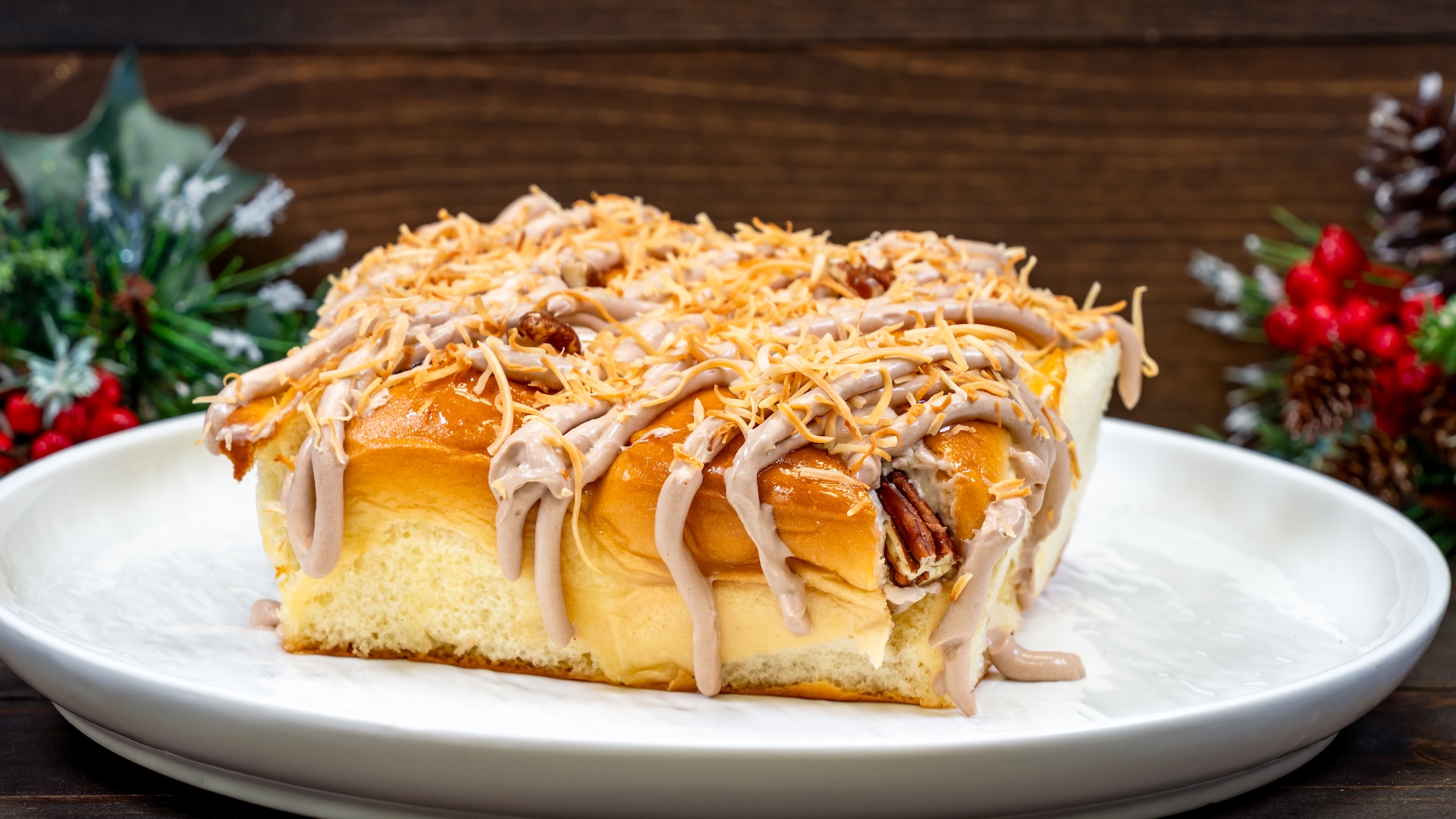 Dulce de Leche Pull-apart Bread with pecans (New) 