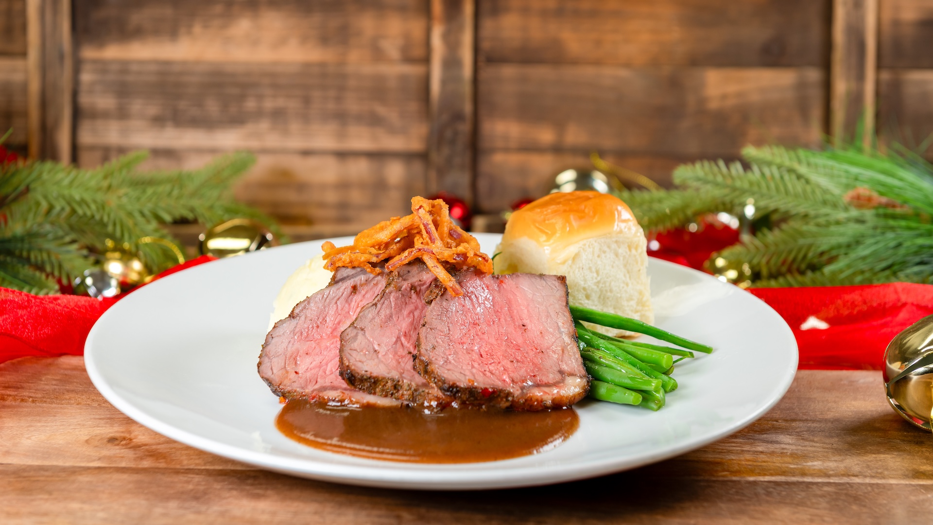 Holiday Dinner Special: Petite New York medallions, herbed Yukon Gold mashed potatoes, haricots verts, onion straws, and cabernet demi-glace 