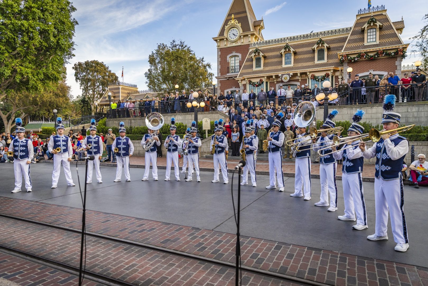 Honoring Heroes: Veterans Day Celebrations at Disney Parks