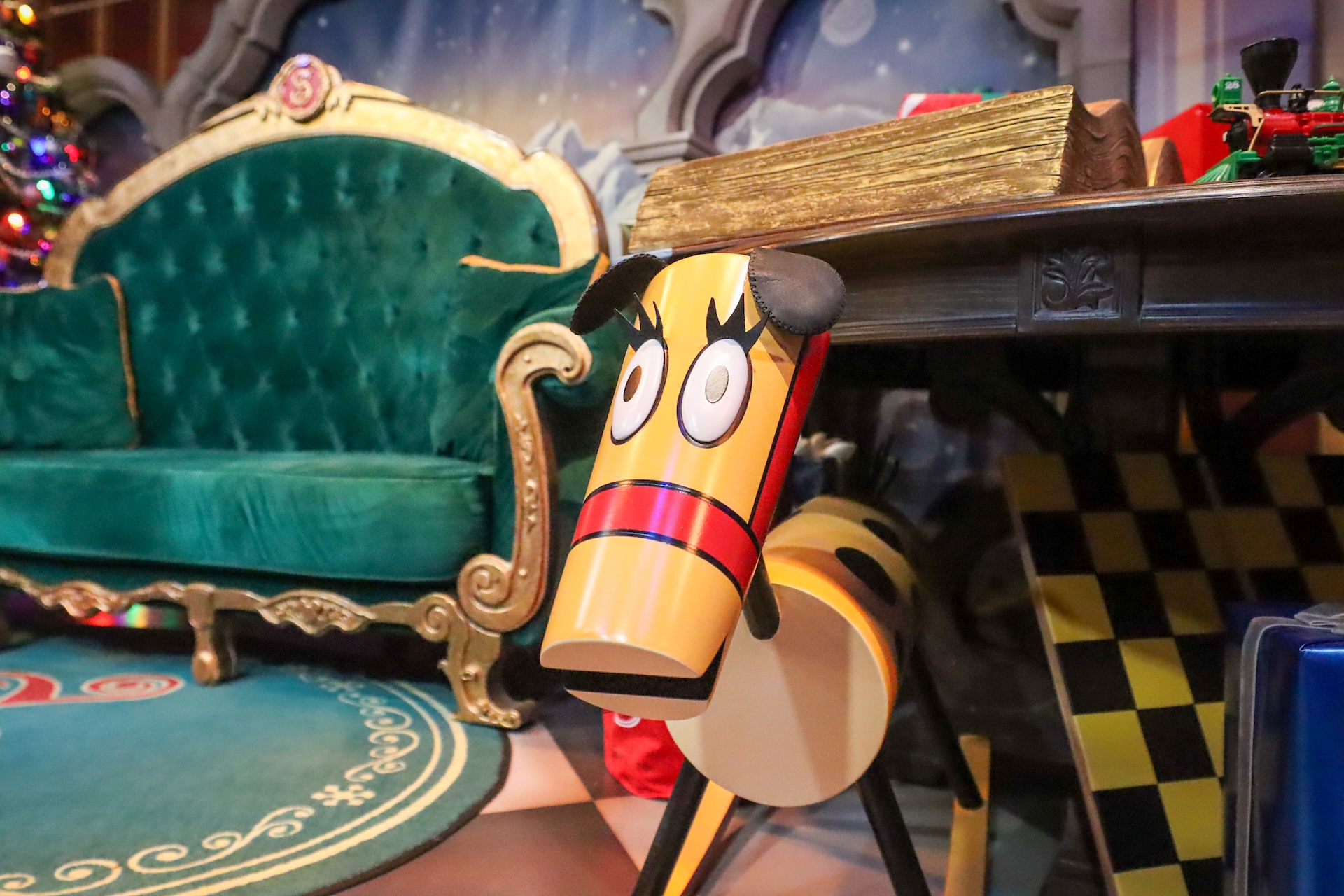 Where to Meet Santa at Disney World This Holiday Season