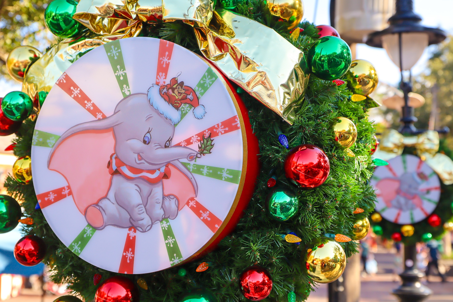 Where to Meet Santa at Disney World This Holiday Season