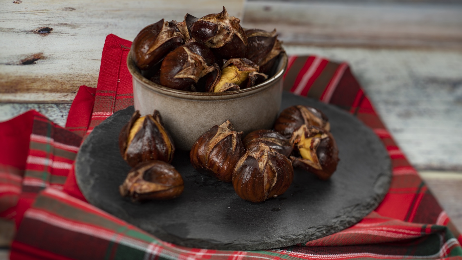 Fire-roasted Chestnuts (Plant-based)