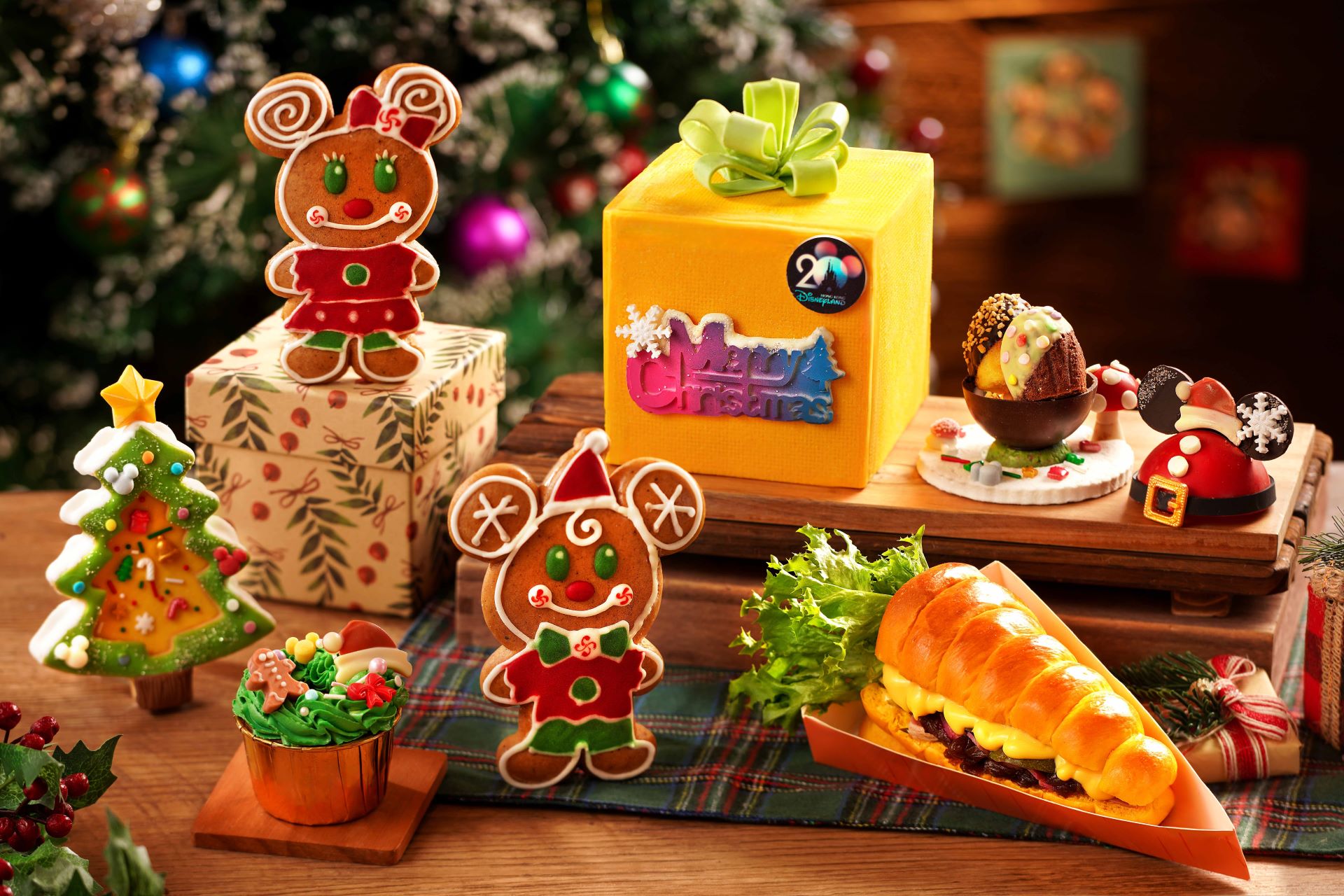 Food and Beverage Items at Hong Kong Disneyland Holidays
