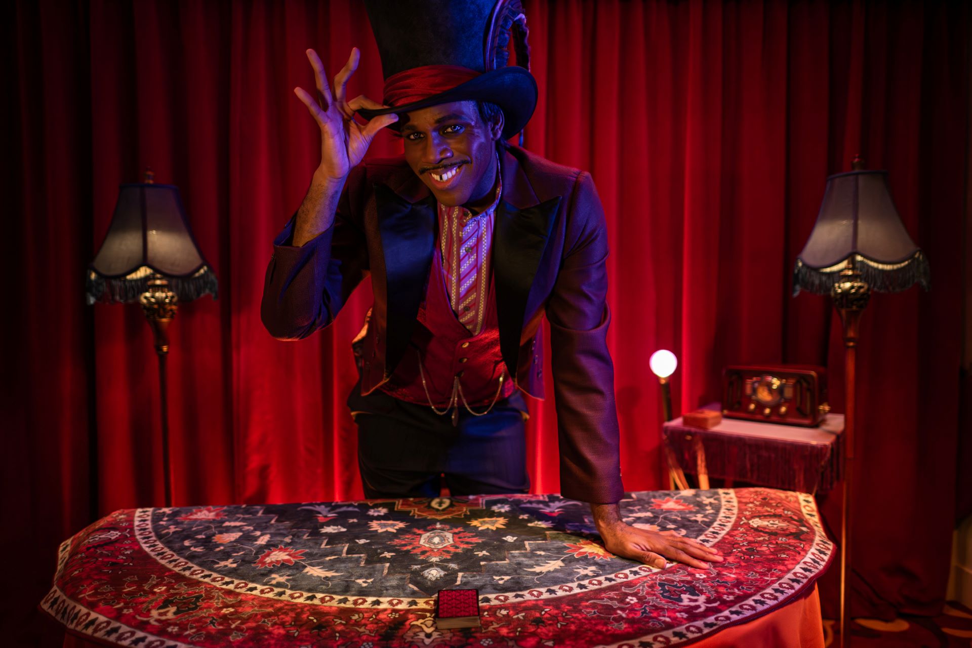 Dr. Facilier Meet and Play Character Encounter Disney Destiny