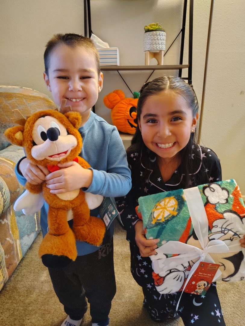 New York Families Surprised with Shopping Spree 