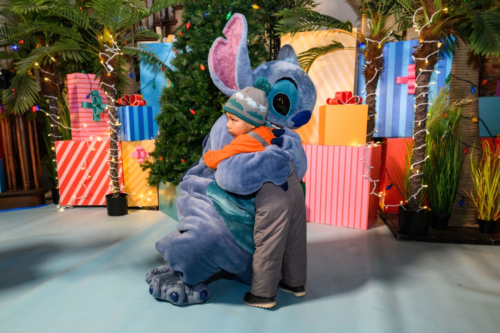 A Memorable Holiday Experience for Families in Detroit with Stitch
