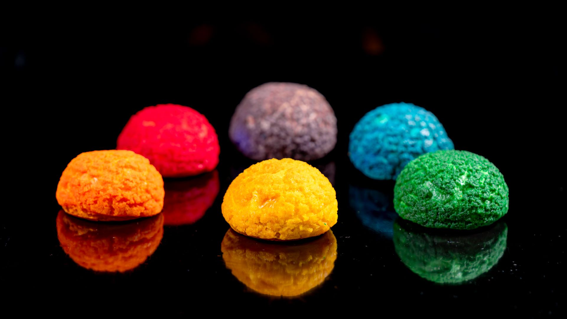 Mini Cream Puffs at Terran Treats